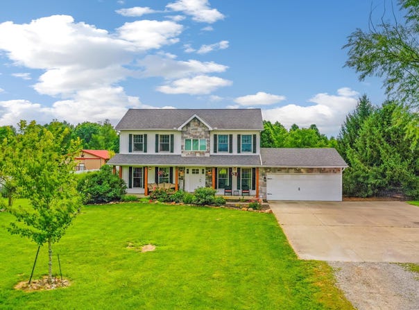 3438 Tschopp Road NE, Lancaster, OH 43130