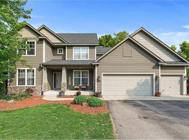 4440 Overlook Drive SE, Prior Lake, MN 55372