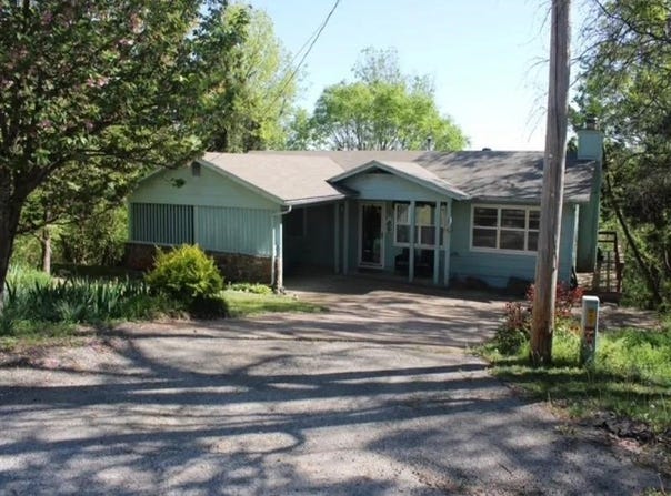 6 Cochise Circle, Cherokee Village, AR 72529