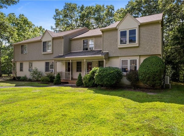 37 Niblick Circle, Coventry, RI 02816