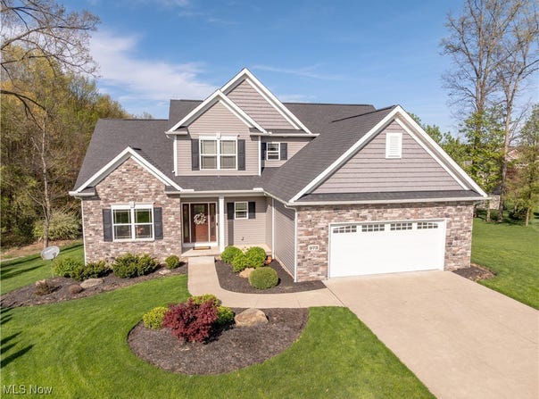 973 Bering Drive, Canal Fulton, OH 44614