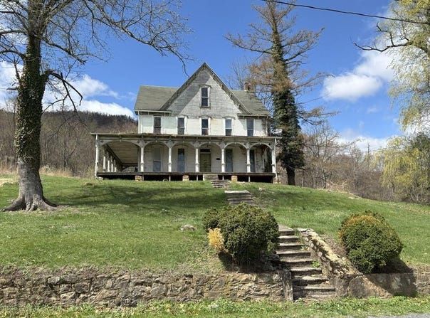 21054 Main Street, Shade Gap, PA 17255