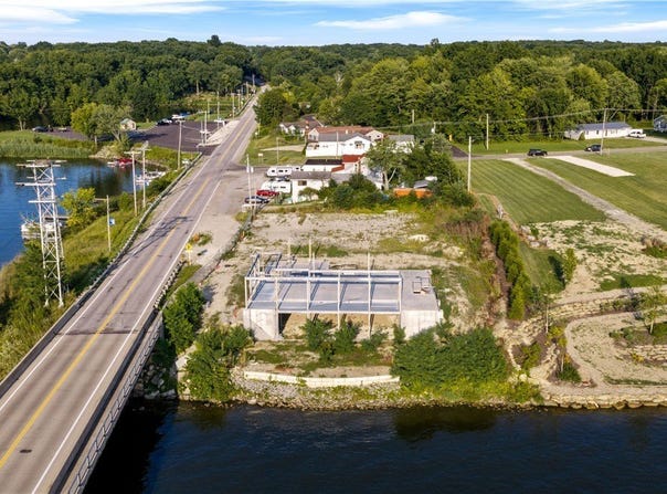 17000 Mahoning Avenue, Lake Milton, OH 44429