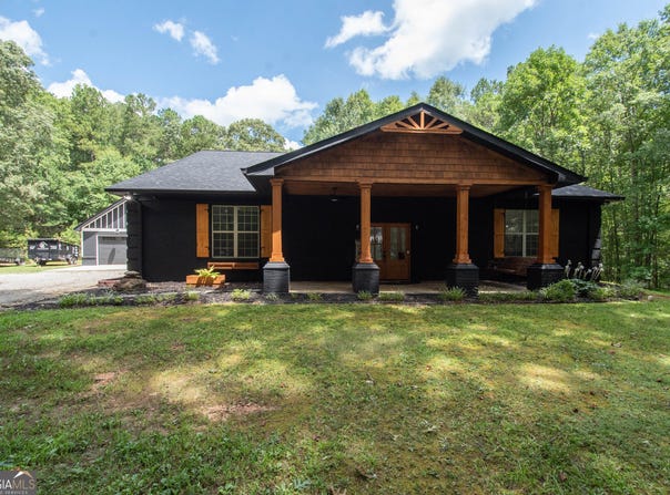 659 Hood, Newnan, GA 30263