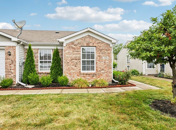 7930 Cork Bend Lane, Indianapolis, IN 46239