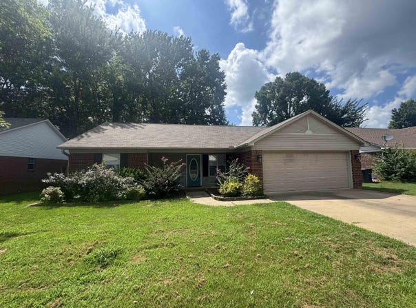 103 Lelia Lane, Searcy, AR 72143