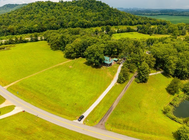 2118 Youngers Creek Rd., Elizabethtown, KY 42701