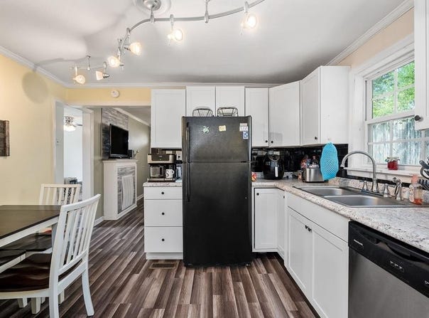 212 Mullican St, McMinnville, TN 37110