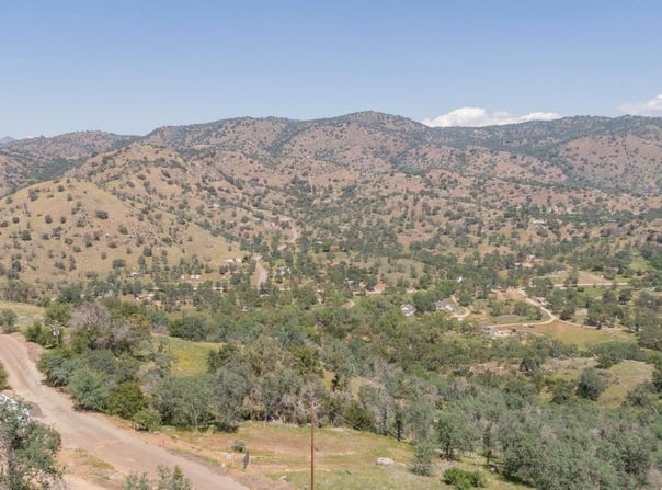 0 Totem Ln, Yokuts Valley, CA 93675