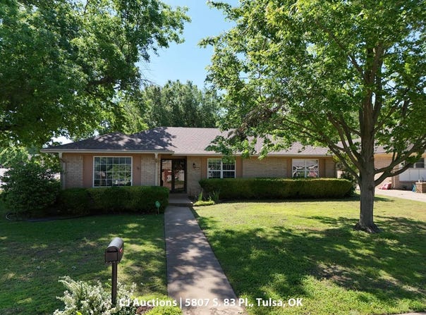 5807 S 83rd Pl, Tulsa, OK 74145