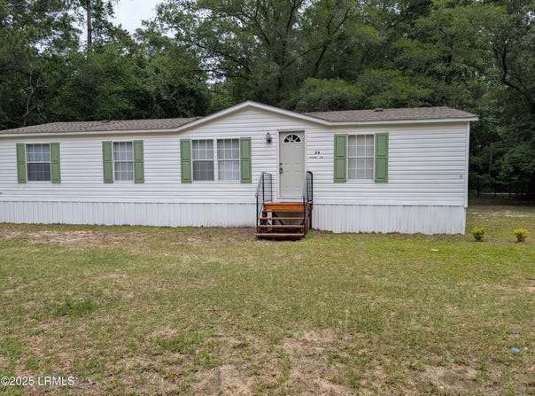 26 Craig Lane, Beaufort, SC 29906