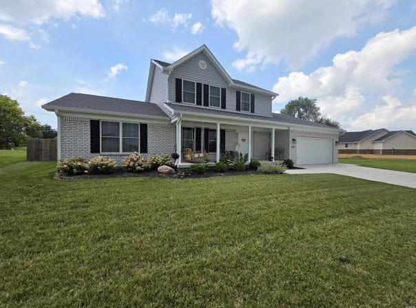 1317 N Wild Pine Drive, Yorktown, IN 47396