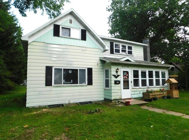 1804 2ND ST E, Merrill, WI 54452