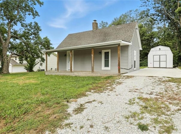 502 Russell Street, Lathrop, MO 64465