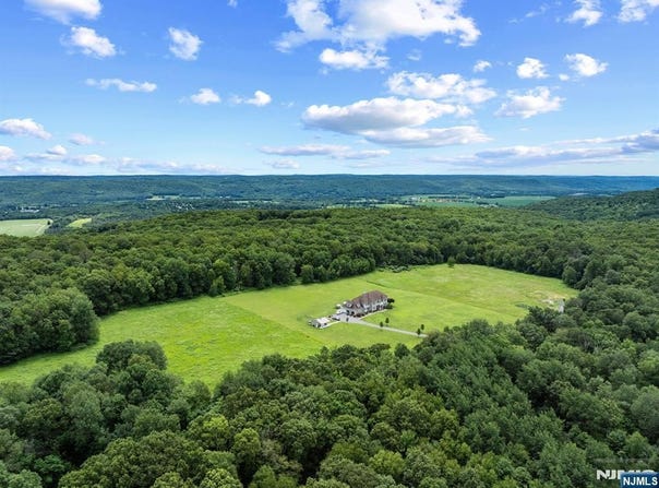464 Mount Bethel Road, Mansfield, NJ 07865