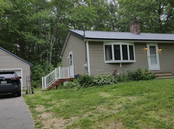 1339 Gore Road, Alfred, ME 04002