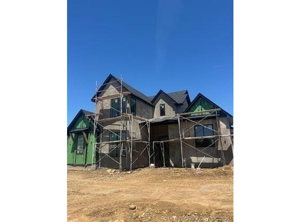 8200 E Elgin Street, Broken Arrow, OK 74014