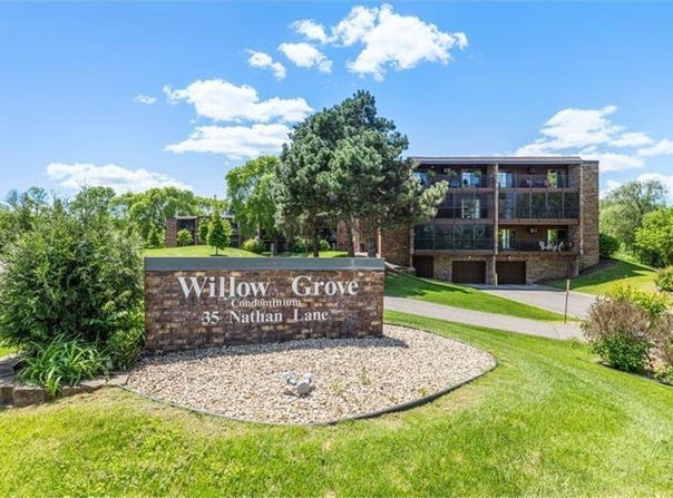 35 Nathan Lane N, Plymouth, MN 55441