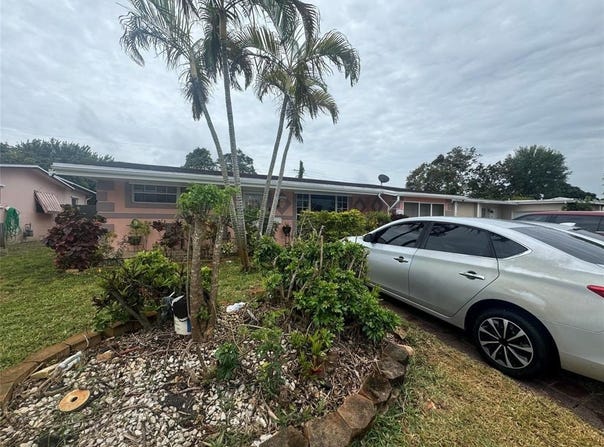 6600 NW 25th Ct, Sunrise, FL 33313