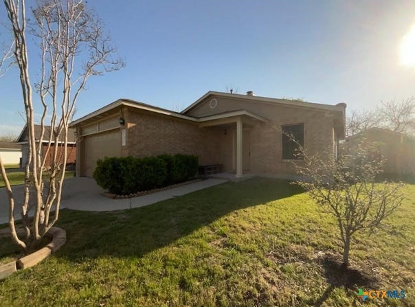 169 Spring Branch Loop, Kyle, TX 78640