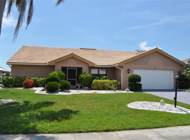 721 ELKHORN ROAD, SUN CITY CENTER, FL 33573