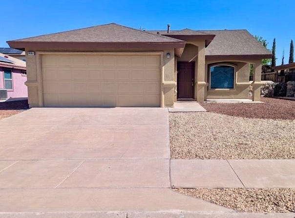14161 HONEY POINT DR, El Paso, TX 79938