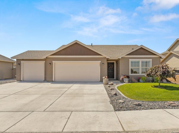 5602 Pierre Dr., Pasco, WA 99301