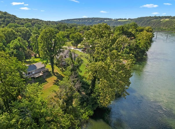 282 RIVERVIEW DRIVE, Norfork, AR 72658