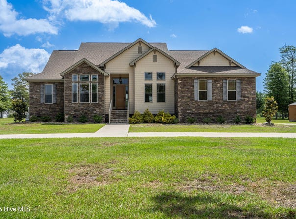 361 Norris Landing Road, Peletier, NC 28584