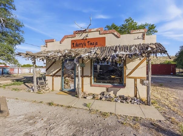 412 E Holland Avenue, Alpine, TX 79830
