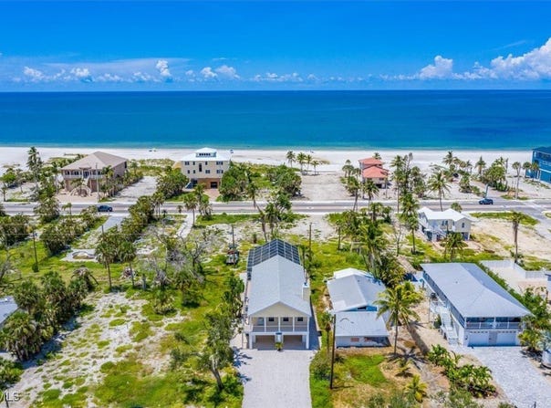 5830 Lauder Street, Fort Myers Beach, FL 33931