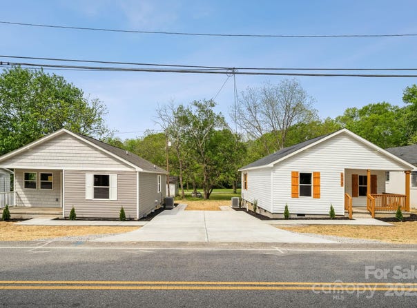 606 & 608 Hampton Road, Lancaster, SC 29720