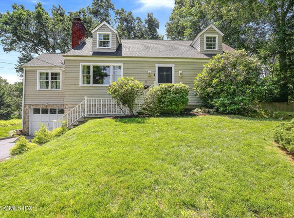 11 Pond Place, Cos Cob, CT 06807