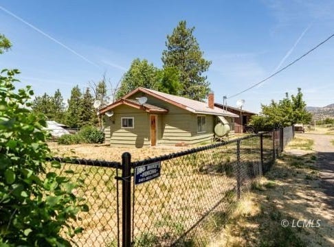 97485 State Line Rd, New Pine Creek, OR 97635