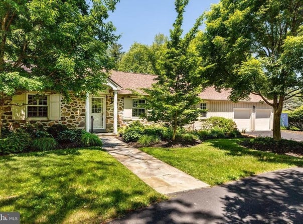 223 UPPER GULPH, WAYNE, PA 19087