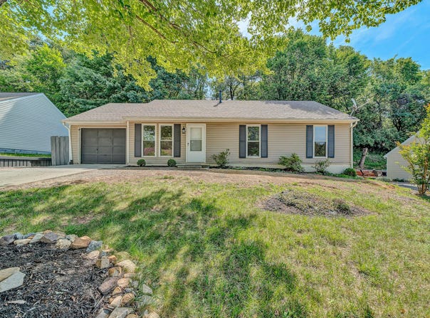 4727 Horseman DR, Roanoke, VA 24019