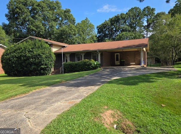 155 Medford, Fayetteville, GA 30215