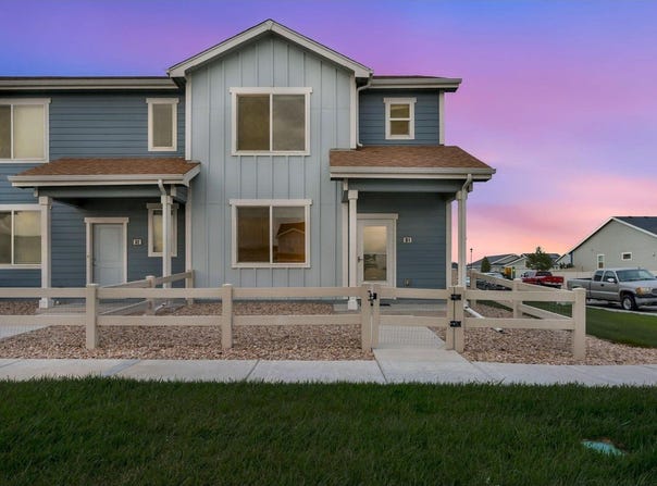 701 Applegate Trl, Ault, CO 80610