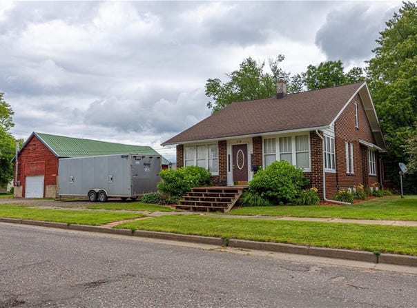 319 1st Street S, Ladysmith, WI 54848