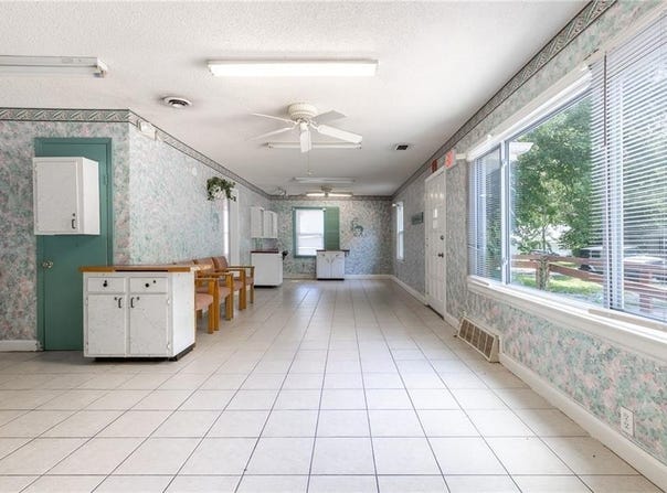 7001 Hunter Street, Raytown, MO 64133