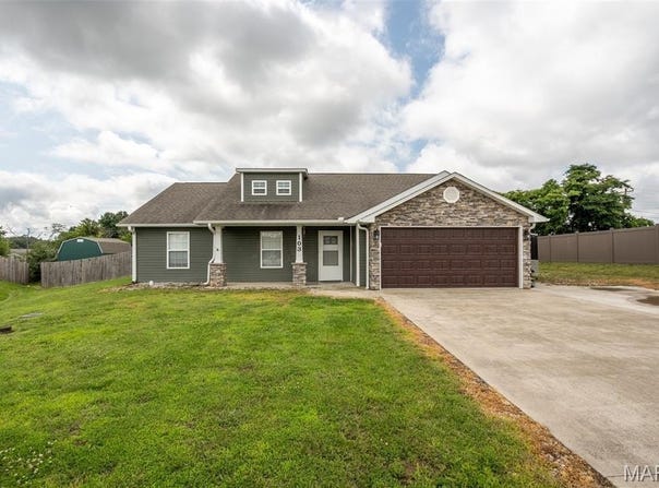 103 Lincoln Drive, Poplar Bluff, MO 63901