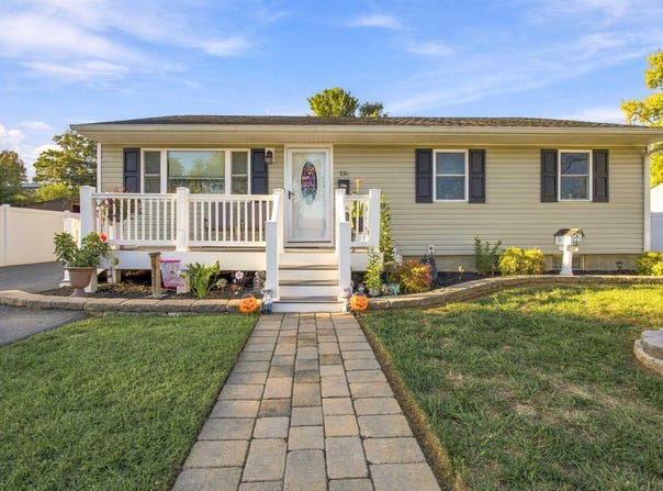 331 LINK RD, WAYNESBORO, VA 22980