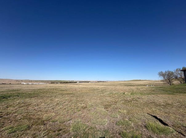 550 Cedar Buttes Dr, Chadron, NE 69337