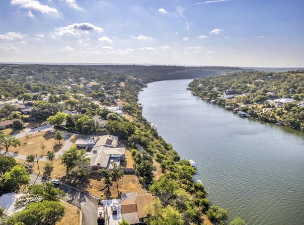 2800 Circle Dr, Marble Falls, TX 78654