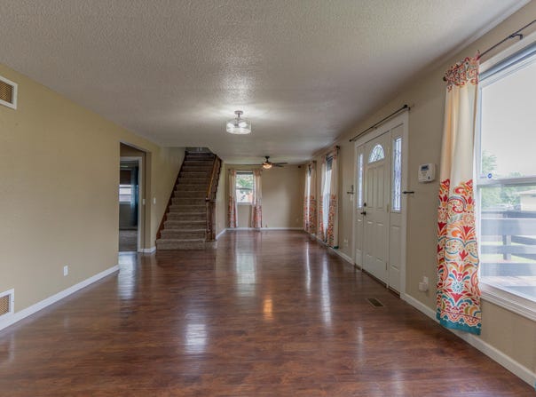 1125 Fisk Ave., Moberly, MO 65270