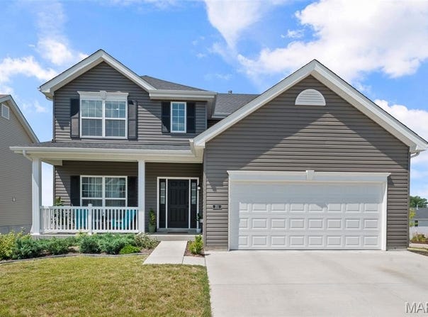 201 Lakeview Farms Drive, St Charles, MO 63304