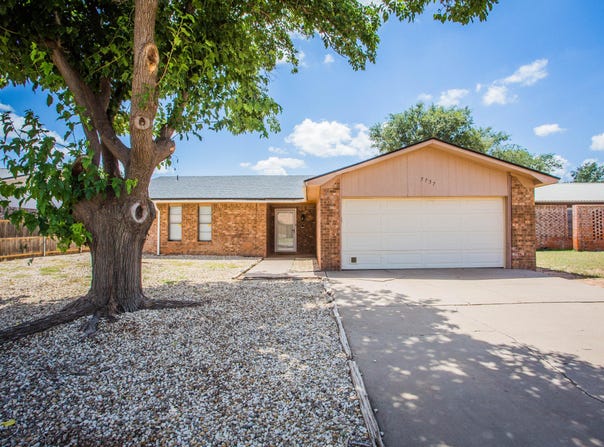 5737 Emory Street, Lubbock, TX 79416