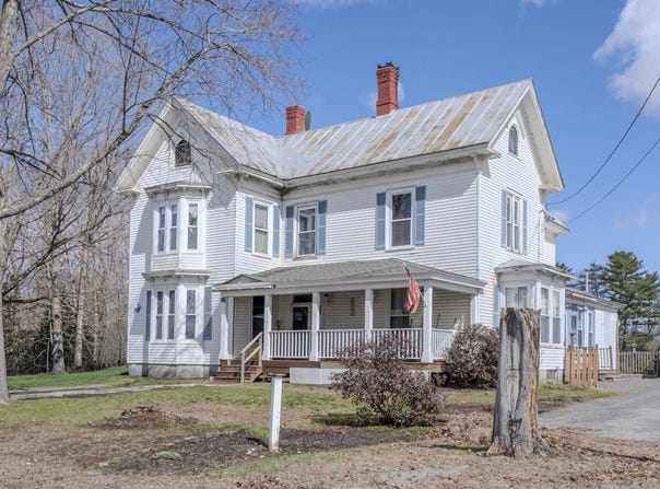 15 Upper Main Street, Norridgewock, ME 04957