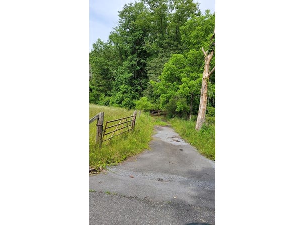 797 Allison Gap Road, Saltville, VA 24370