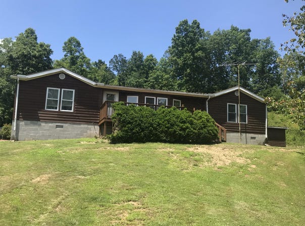 1650 Rattlesnake Fork, Olive Hill, KY 41164